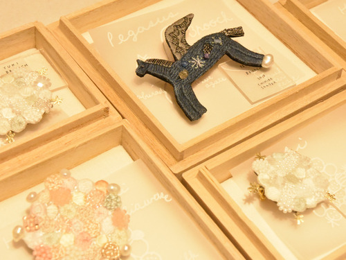 18_1211_cozyca_exhibition2.jpg